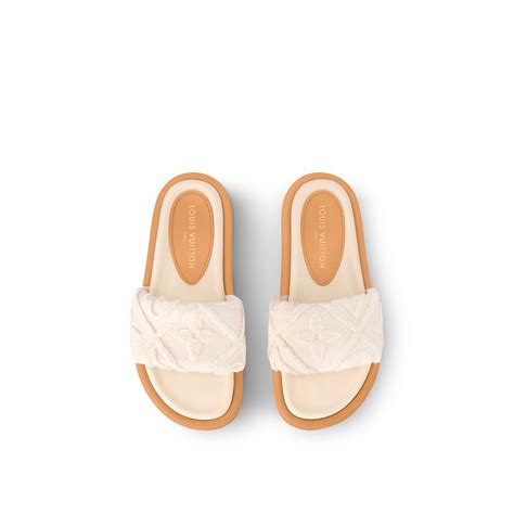 Products by Louis Vuitton: LV Bliss Flat Comfort Mule.